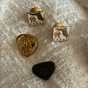 Vintage Lapel Pins Set